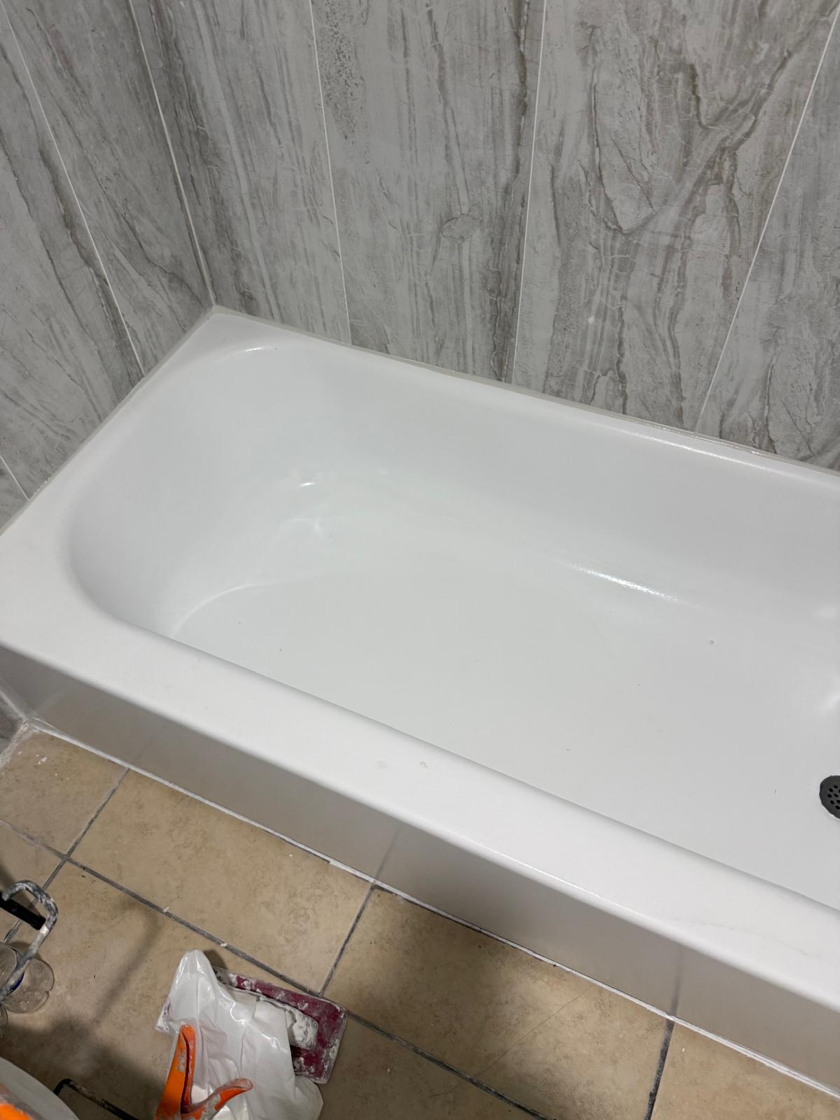 Finished bathtub and tile detail