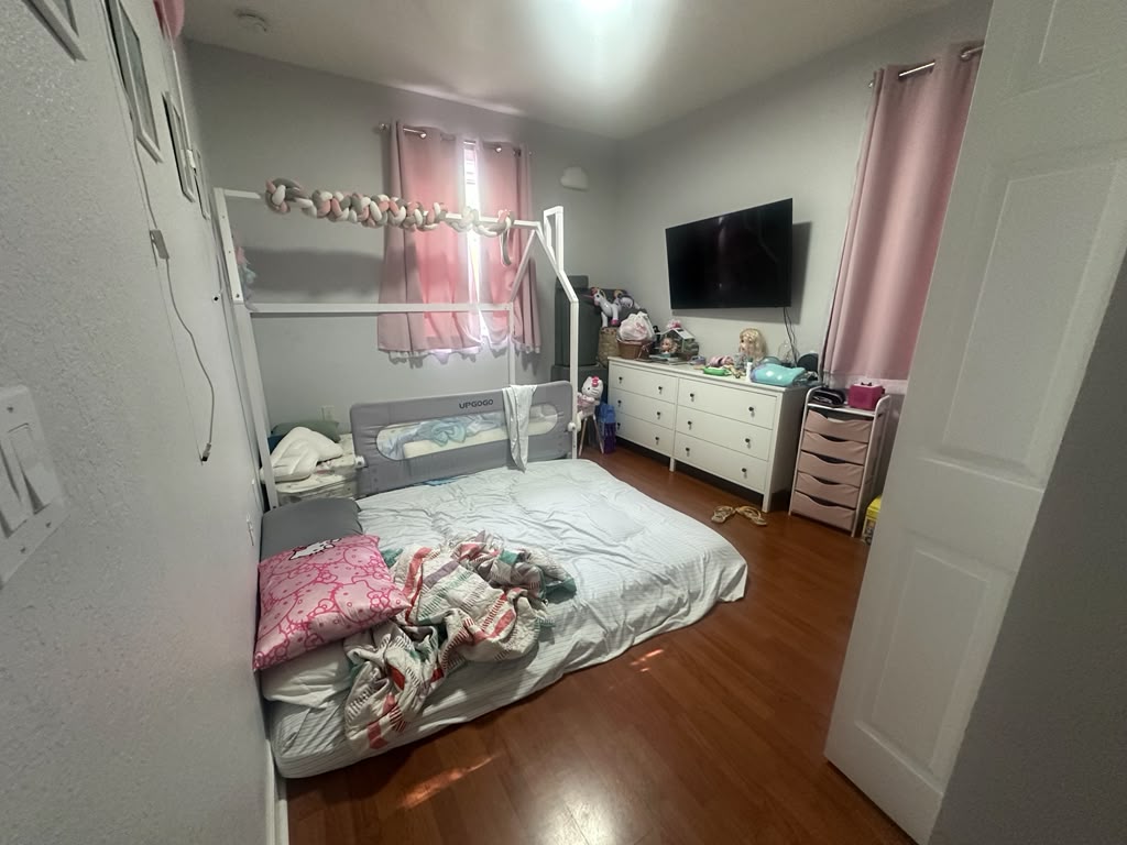 Bedroom before cleaning